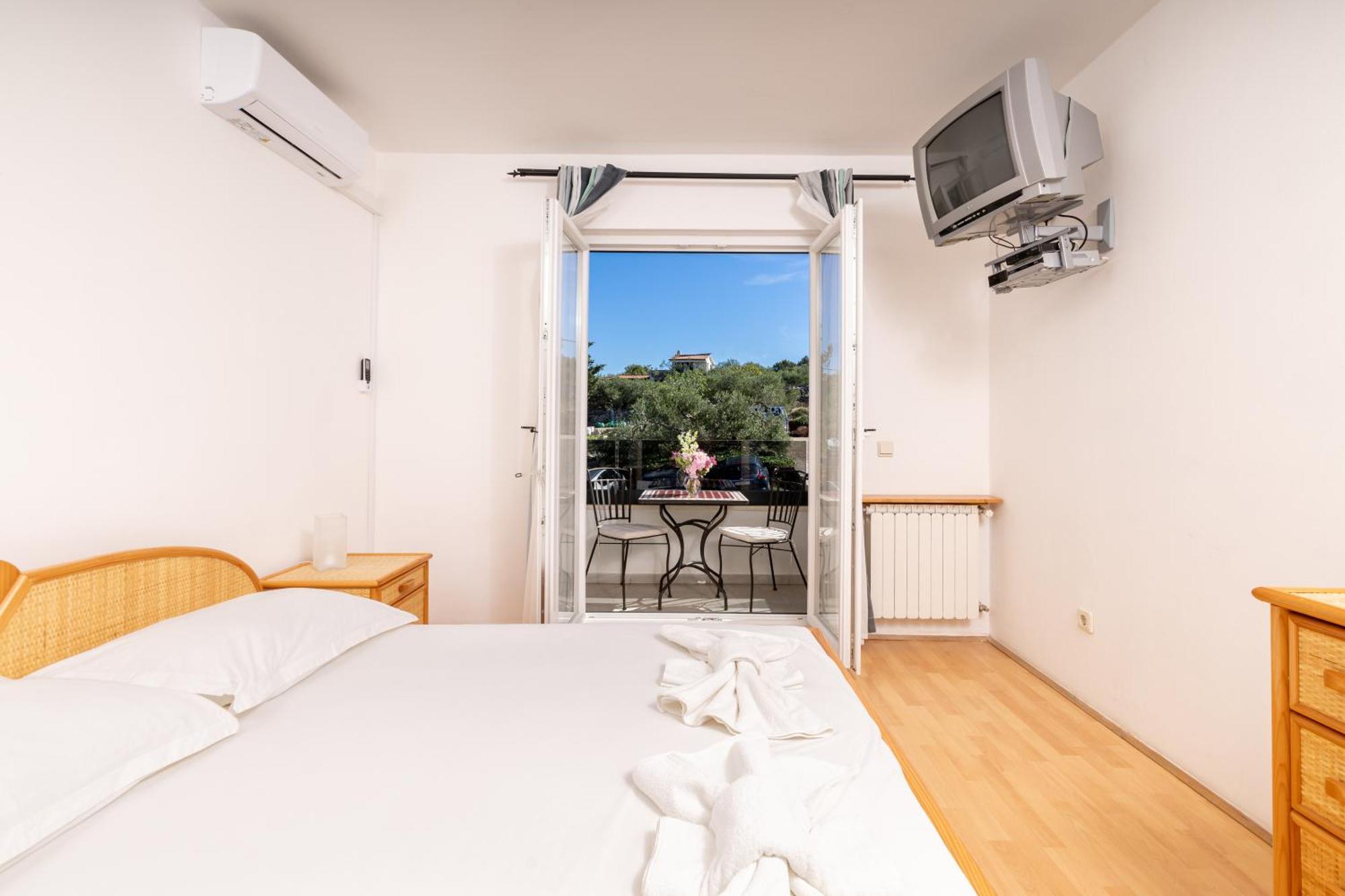Hotel Timun Gdinj Esterno foto